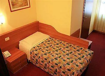 Hotel Royal Milan Italy