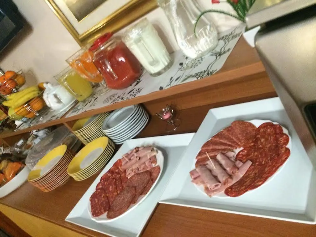 Hotel Royal Milan 3*,