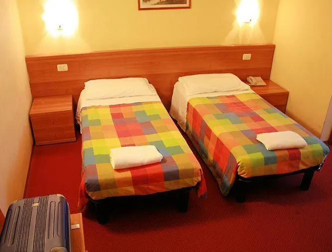 ***  Hotel Royal Milan Italy